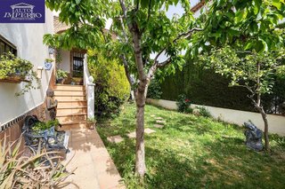 Casa pareada en venta en Zubia (La)