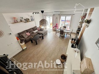 Casa adosada en venta en Centro en Chiva