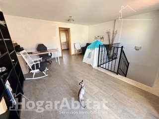 Casa adosada en venta en Centro en Chiva