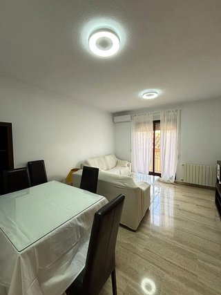 Piso en alquiler en Valdepeñas