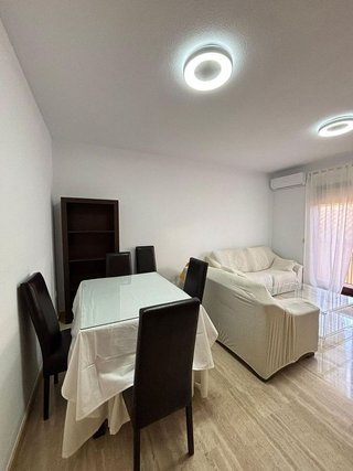 Piso en alquiler en Valdepeñas