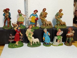 Pastori presepe cartapesta - 25 euro cad.