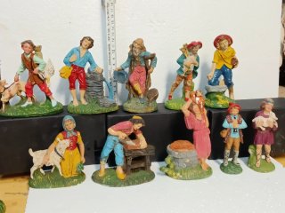 Pastori presepe cartapesta - 25 euro cad.