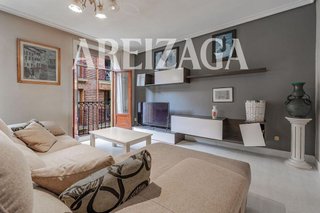Piso en venta en Parte Vieja en San Sebastián-Donostia