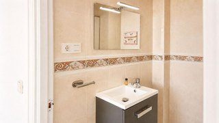 Piso en venta en Parque Ayala - Jardín de la Abadía - Huelín en Málaga