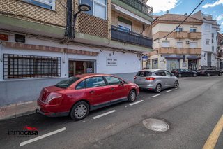 Local comercial en venta en Avda. De los Ogíjares en Armilla