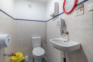 Local comercial en venta en Avda. De los Ogíjares en Armilla