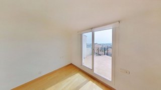 Piso en venta en Vallparadís en Terrassa