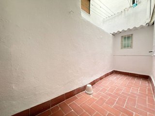 Local comercial en alquiler en Les Roquetes en Barcelona