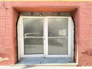 Local comercial en alquiler en Les Roquetes en Barcelona