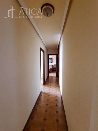 Ático en alquiler en Hospitales - Campus en Salamanca