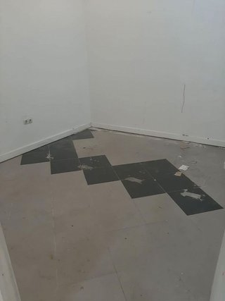 Local comercial en alquiler en San Gil en Sevilla