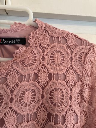 Vestido largo rosa palo con encaje