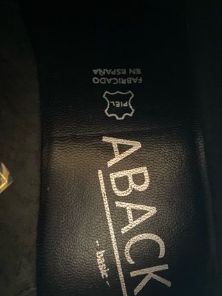 Zapato de ante marrón con plataforma