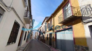 Casa adosada en venta en Mancha Real