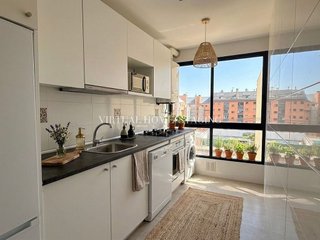 Ático en alquiler en Adelfas en Madrid