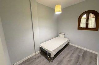 Ático en alquiler en Adelfas en Madrid
