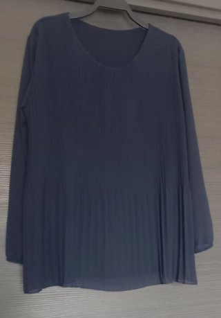 Blusa elegante blu