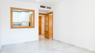 Piso en venta en Pajaritos - Plaza de Toros en Granada