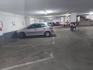 Garaje en alquiler en La Sagrera en Barcelona