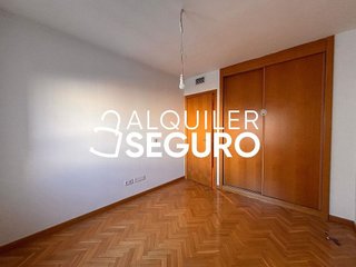 Piso en alquiler en Ensanche de Vallecas - Valdecarros en Madrid