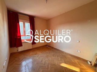 Piso en alquiler en Ensanche de Vallecas - Valdecarros en Madrid