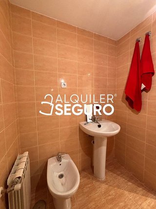 Piso en alquiler en Ensanche de Vallecas - Valdecarros en Madrid