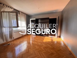 Piso en alquiler en Ensanche de Vallecas - Valdecarros en Madrid
