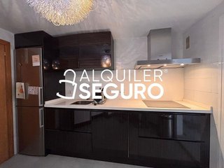 Piso en alquiler en Ensanche de Vallecas - Valdecarros en Madrid