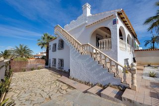 Casa pareada en venta en La Siesta - El Salado - Torreta en Torrevieja