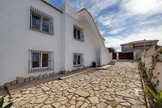 Casa pareada en venta en La Siesta - El Salado - Torreta en Torrevieja