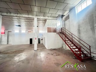 Nave industrial en venta en Puerta de Cuartos - Avda. de Portugal en Talavera de la Reina