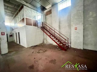 Nave industrial en venta en Puerta de Cuartos - Avda. de Portugal en Talavera de la Reina