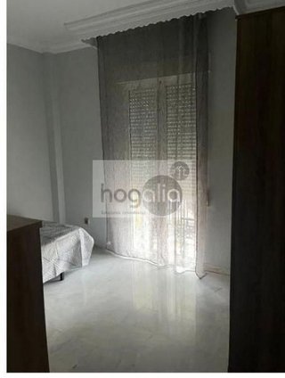 Chalet en alquiler en Colores - Entreparques en Sevilla