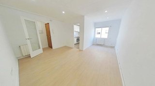 Piso en venta en Creu de Barberà en Sabadell