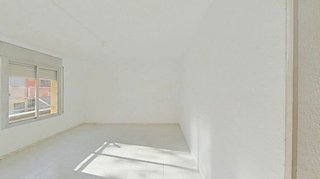 Piso en venta en Creu de Barberà en Sabadell