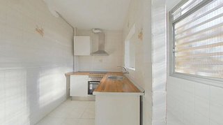 Piso en venta en Creu de Barberà en Sabadell