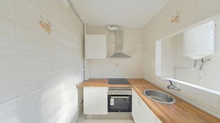 Piso en venta en Creu de Barberà en Sabadell