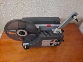 Proyector Súper 8mm Sankyo Dualux-1000