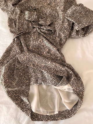 Vestido H&M animal print Talla 36