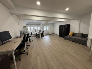 Local comercial en alquiler en Los Cármenes en Madrid