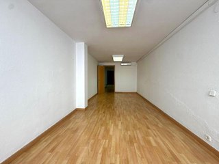 Oficina en alquiler en Sant Antoni en Barcelona