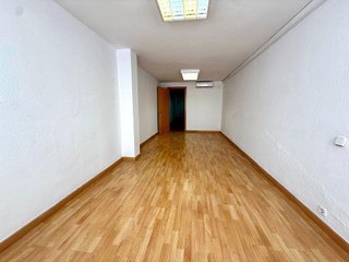 Oficina en alquiler en Sant Antoni en Barcelona