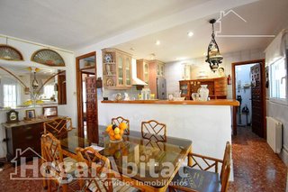 Chalet en venta en Plaça Eliptica-Republica Argentina-Germanies en Gandia