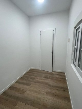 Local comercial en alquiler en La Florida en Hospitalet de Llobregat, L´