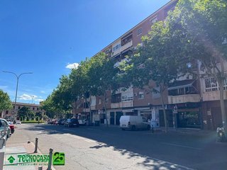 Local comercial en venta en Marianistas - AVE en Ciudad Real