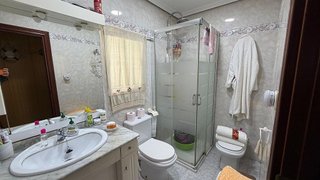 Piso en venta en La Caleta - La Viña en Cádiz