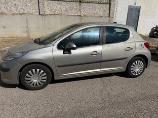 Peugeot 207 2007