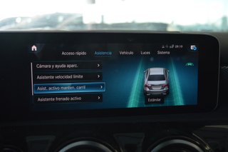 MERCEDES-BENZ Clase A Sedan A 180 d