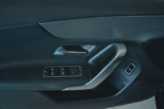 MERCEDES-BENZ Clase A Sedan A 180 d